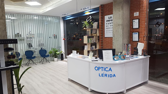 óptica y audio Lérida Sevilla